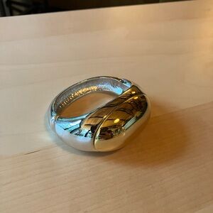 Vintage Alexis Kirk hinge bracelet